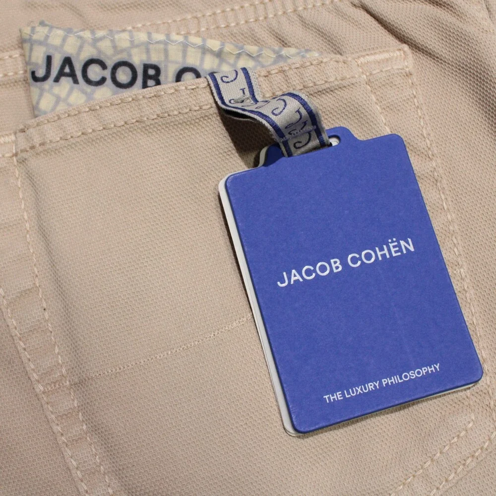Jacob Cohen NWT 5 Pocket Jean Cut Pants Size 30 US Slim Fit Bard in Beige Cotton